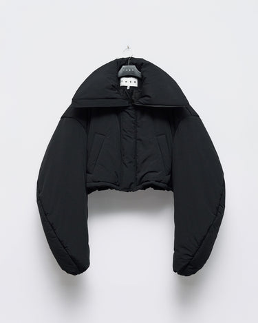 Black cropped puffer winter jacket with turn-down collar and snap front