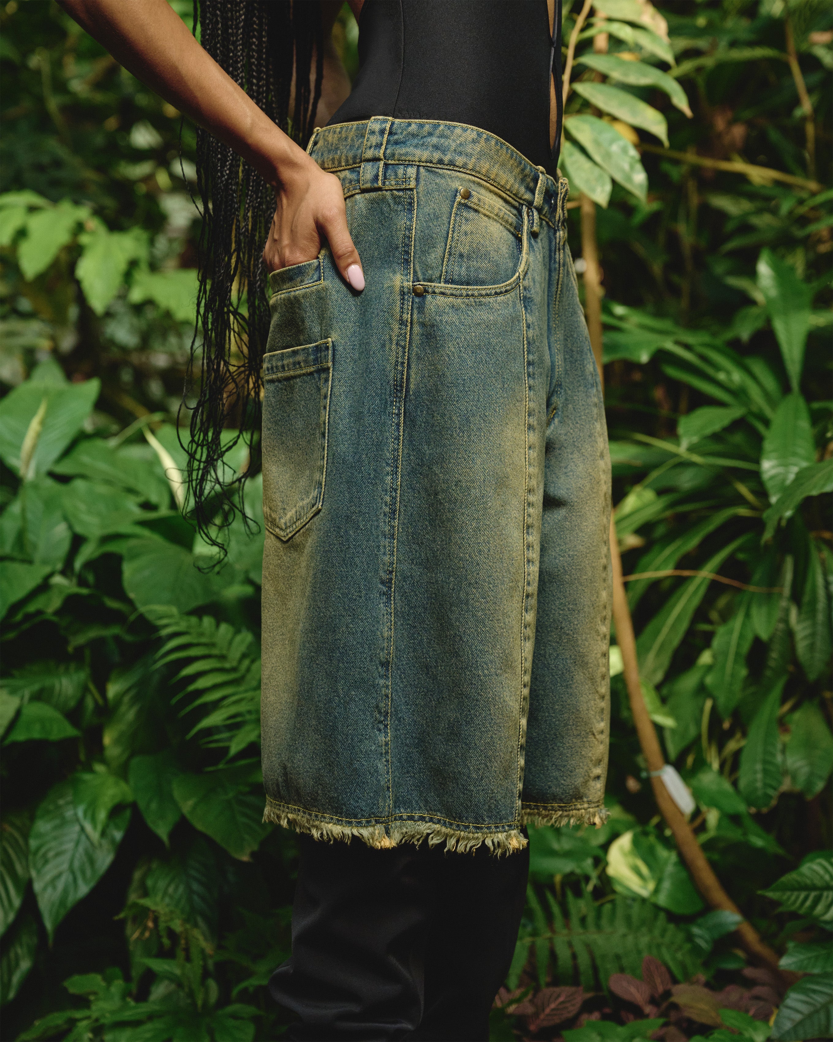 FADED BERMUDA BAGGY SHORTS