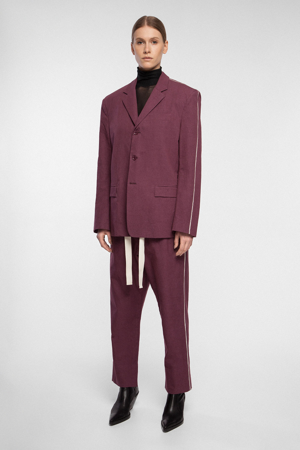 MASCULINE TAILORED JACKET