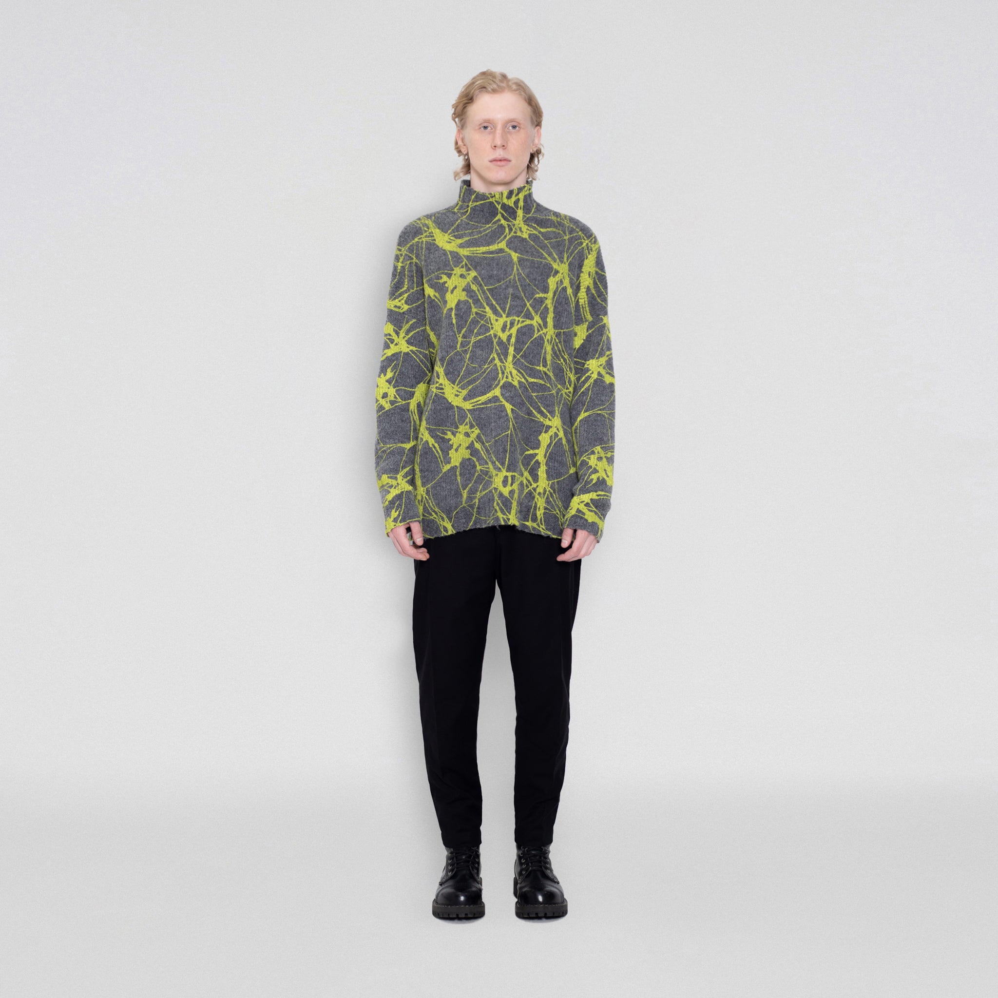 OVERSIZED HANDMADE PRINTED SWEATER