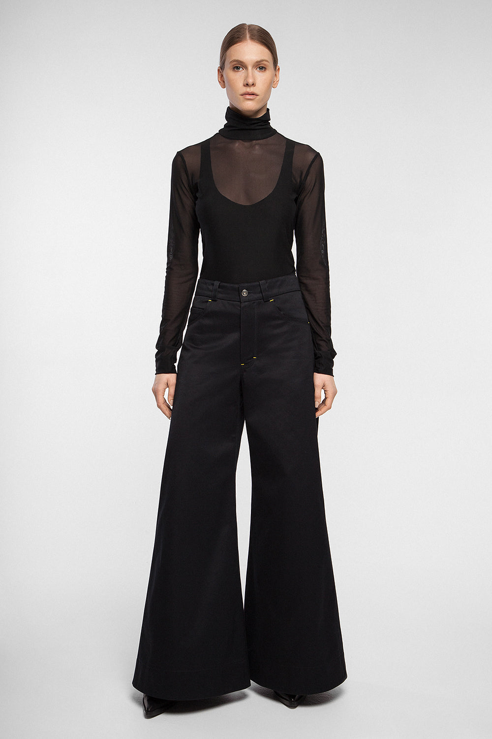 WIDE LEG TROUSERS WITH TONE ON TONE FINISHING
